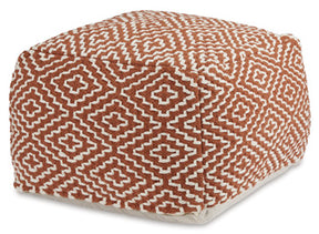 Brynnsen Pouf Half Price Furniture