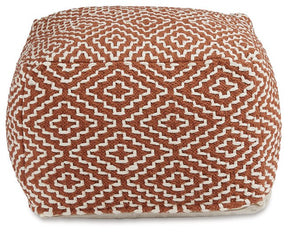 Brynnsen Pouf Half Price Furniture