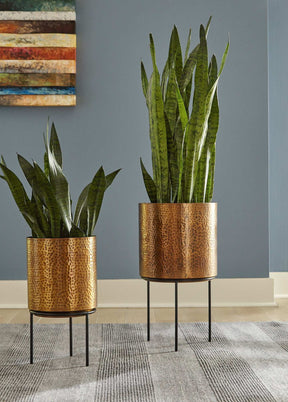 Donisha Planter (Set of 2) Half Price Furniture