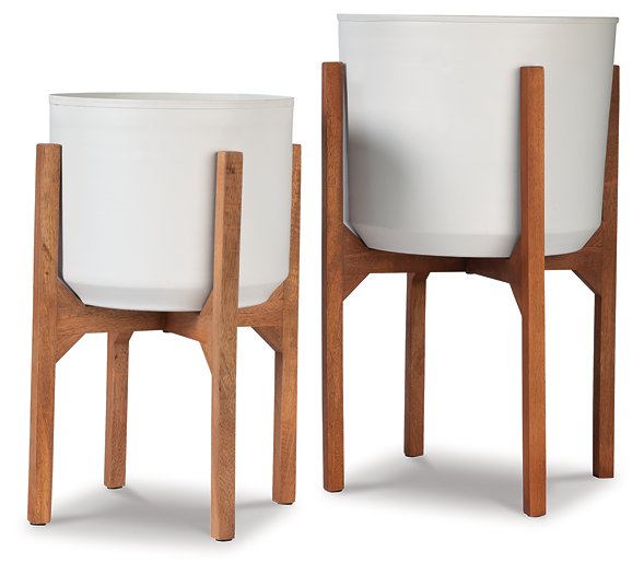 Dorcey Planter (Set of 2)  Half Price Furniture