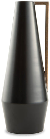Pouderbell Vase Half Price Furniture