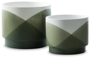 Ardenridge Planter (Set of 2) - Planter - Half Price Furniture