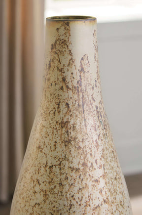 Plawite Vase Half Price Furniture