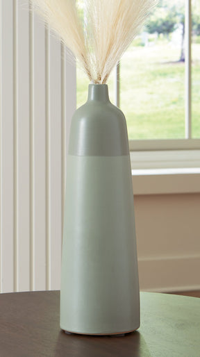 Peerland Vase Half Price Furniture