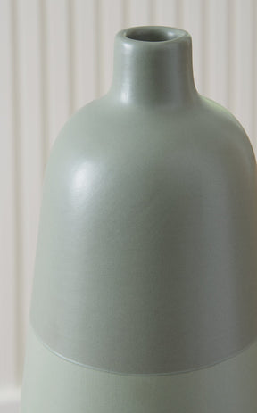 Peerland Vase Half Price Furniture