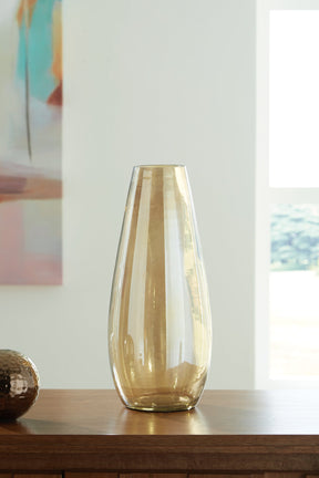 Rhettman Vase - Half Price Furniture