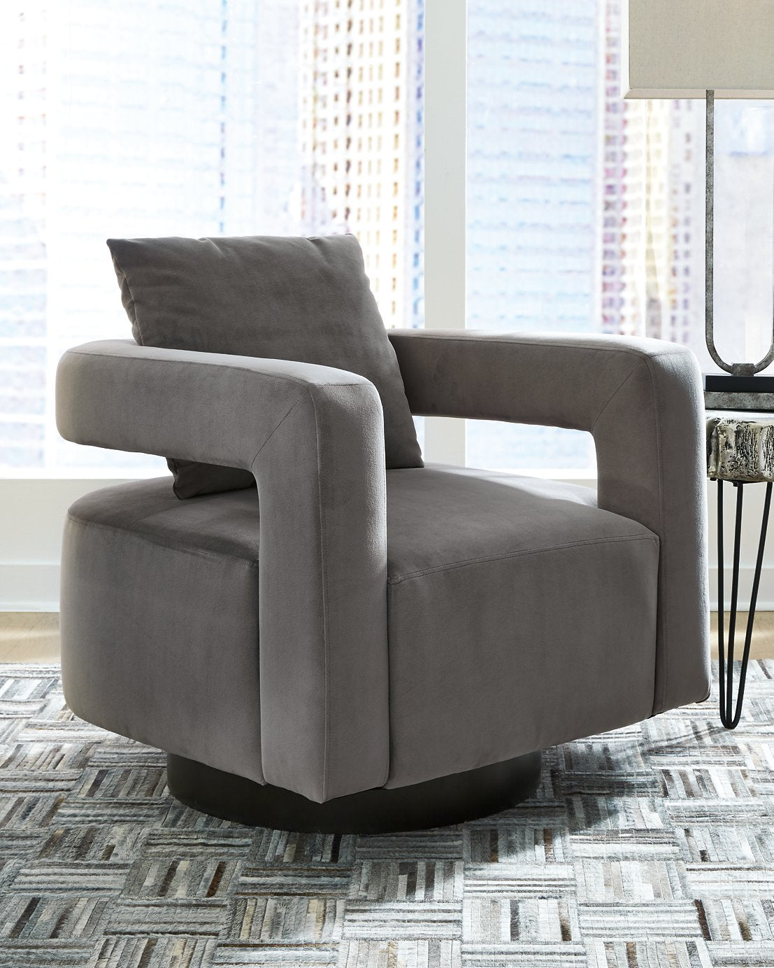 Alcoma Swivel Accent Chair  Las Vegas Furniture Stores