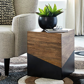 Trailbend Accent Table - Half Price Furniture