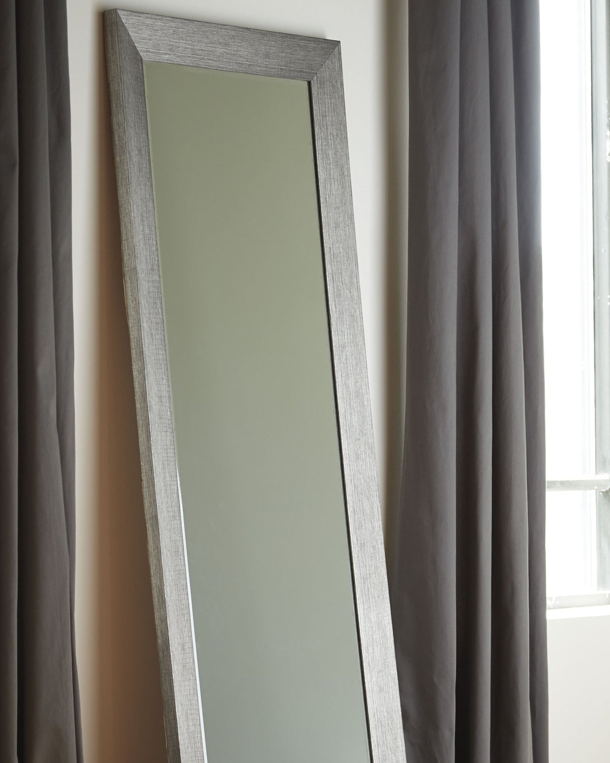 Duka Floor Mirror - Mirror - Half Price Furniture