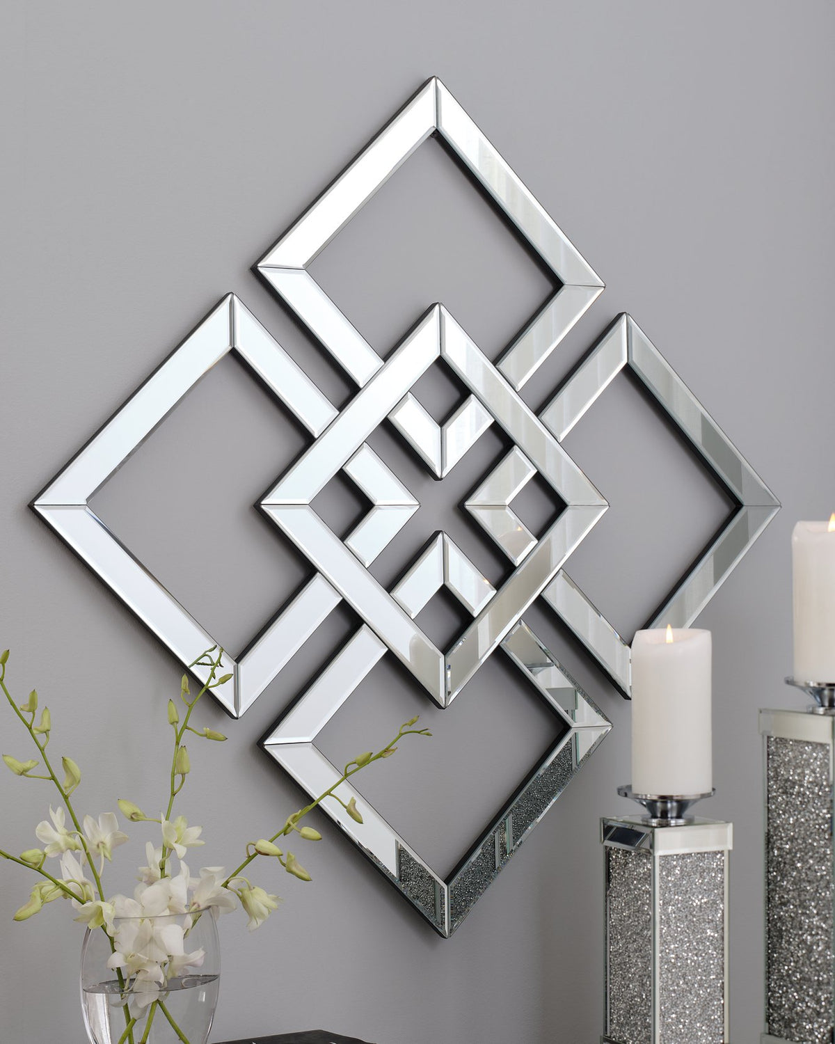 Quinnley Accent Mirror - Half Price Furniture