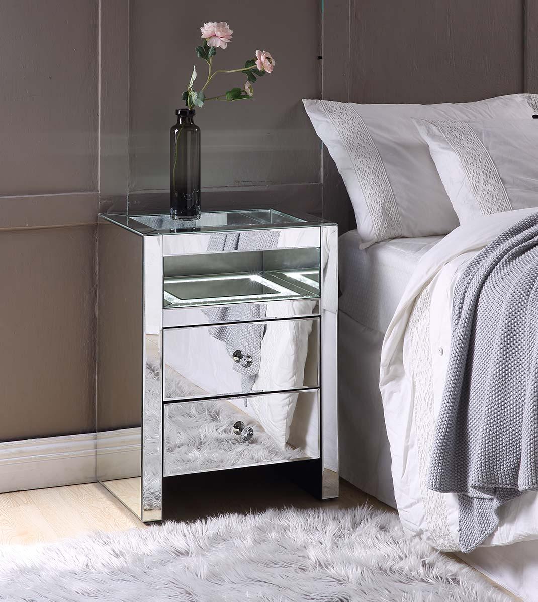 Malish Mirrored Accent Table (LED)  Las Vegas Furniture Stores