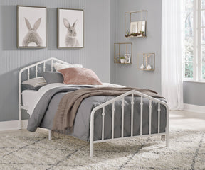 Trentlore Bed - Half Price Furniture