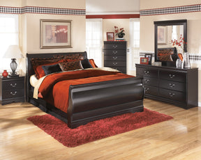 Huey Vineyard Bed - Half Price Furniture