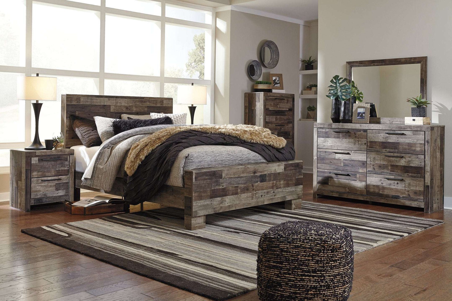 Derekson Bed Half Price Furniture