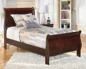 Alisdair Bedroom Set - Half Price Furniture