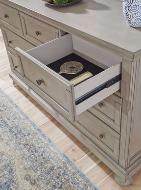 Lettner Dresser - Half Price Furniture