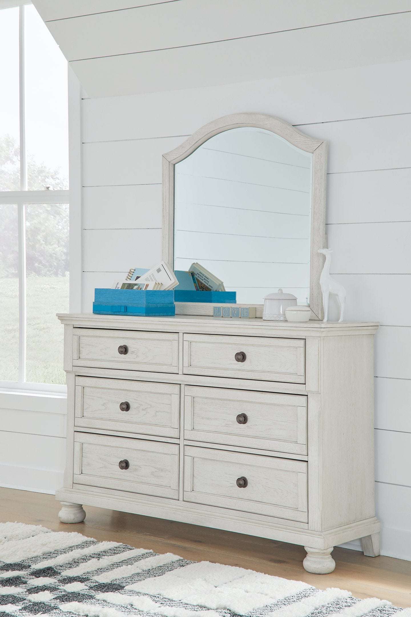 Robbinsdale Dresser and Mirror Half Price Furniture