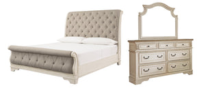 Realyn Bedroom Set