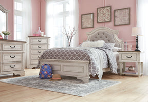 Realyn Bed - Half Price Furniture