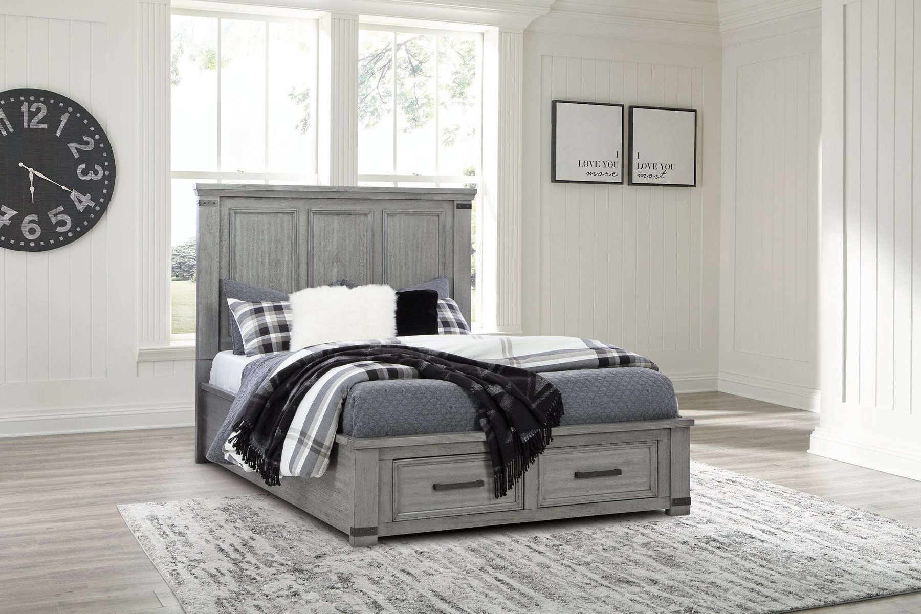 Russelyn Bedroom Set - Half Price Furniture