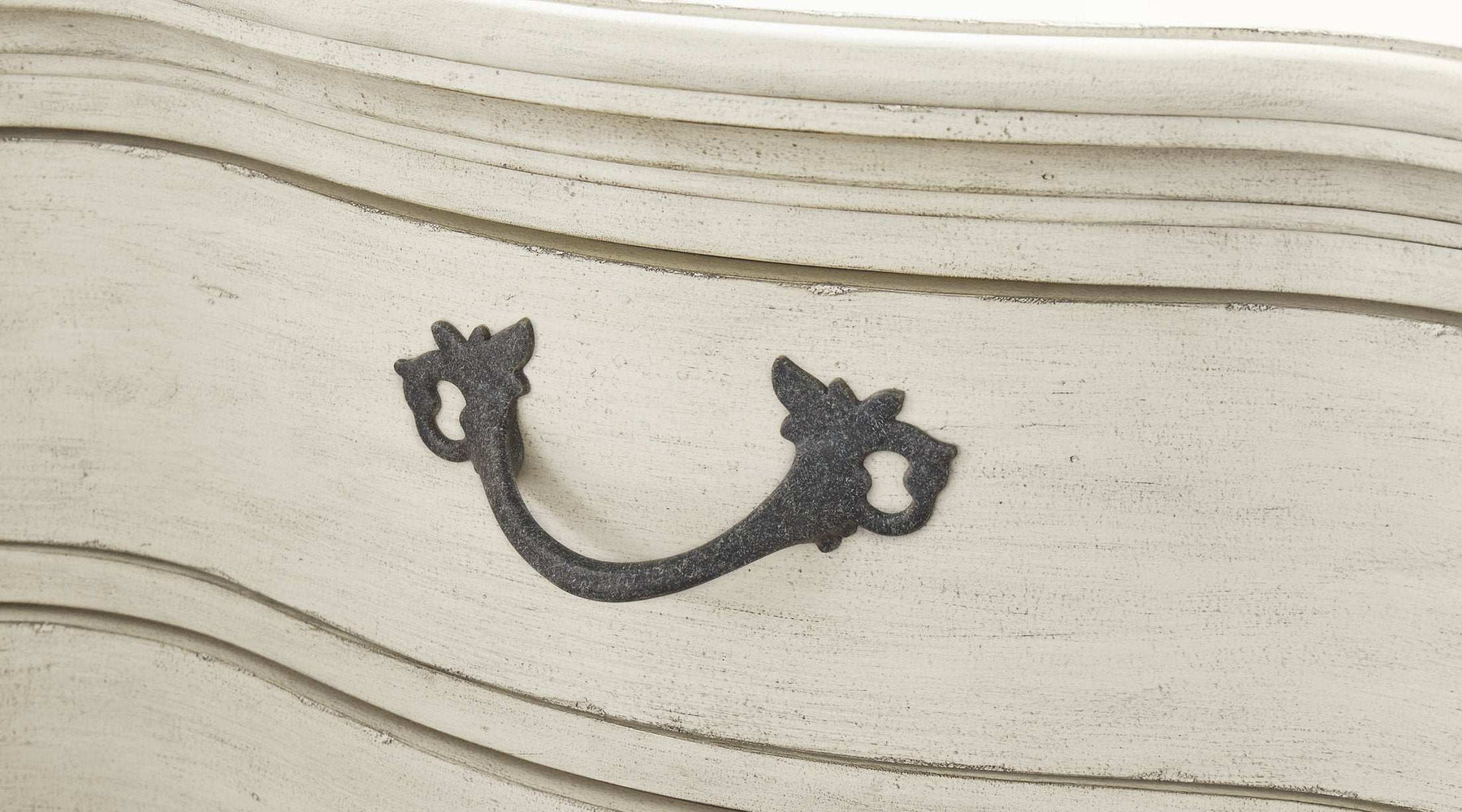 Arlendyne Nightstand - Nightstand - Half Price Furniture