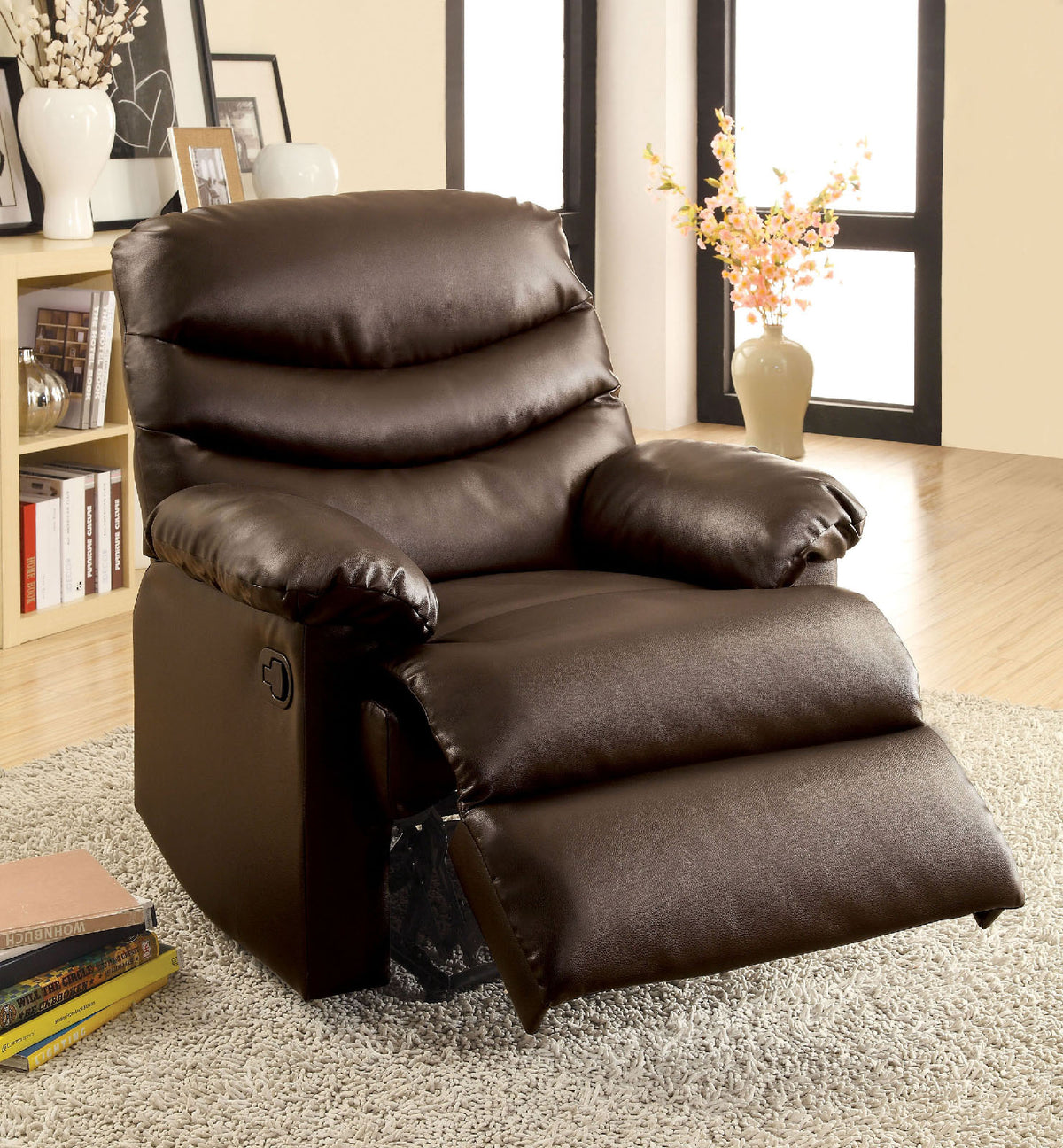 Plesant Valley Brown Recliner - Recliner - Half Price Furniture