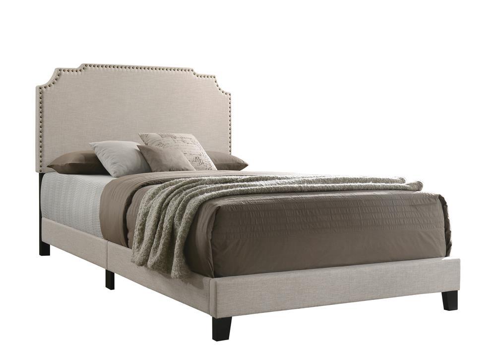 Tamarac Upholstered Nailhead Queen Bed Beige  Half Price Furniture