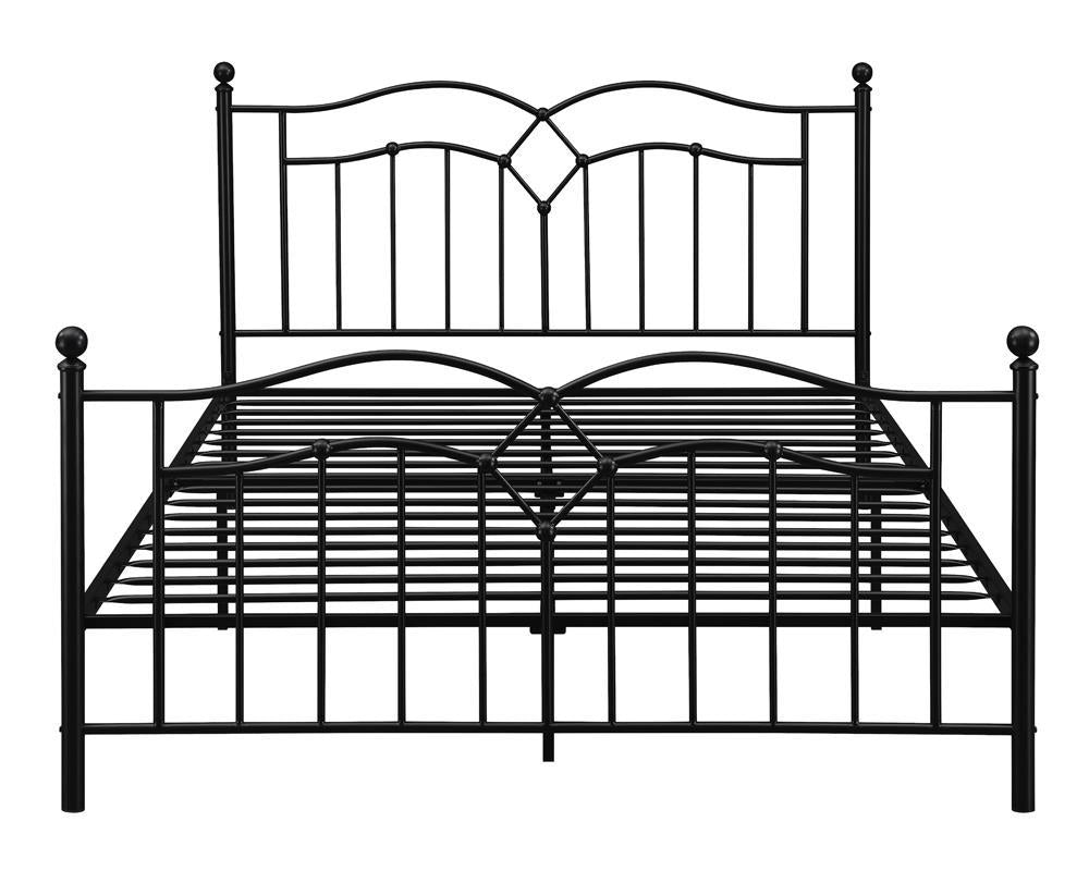 Klossen Queen Platform Bed Black - Half Price Furniture