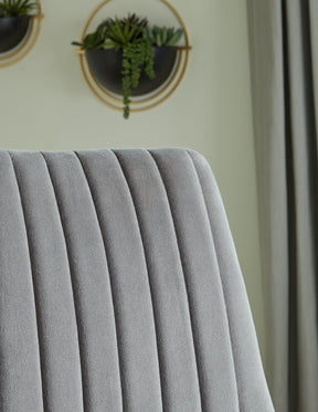 Barchoni Dining Chair - Dining Chair - Half Price Furniture