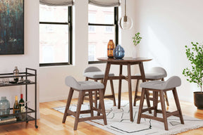 Lyncott Counter Height Bar Stool Half Price Furniture