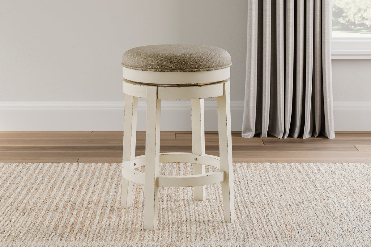 Realyn Counter Height Bar Stool  Las Vegas Furniture Stores