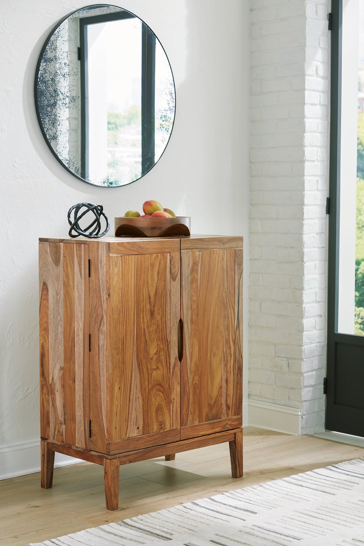 Dressonni Bar Cabinet - Half Price Furniture