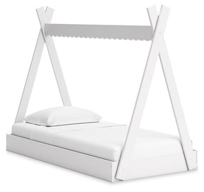 Hallityn Bed - Half Price Furniture