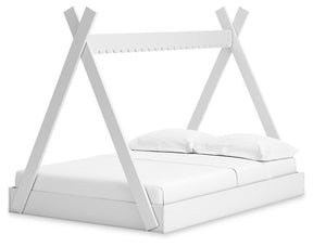 Hallityn Bed - Half Price Furniture