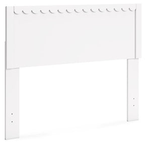 Hallityn Bed - Half Price Furniture