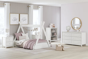 Hallityn Bed - Half Price Furniture