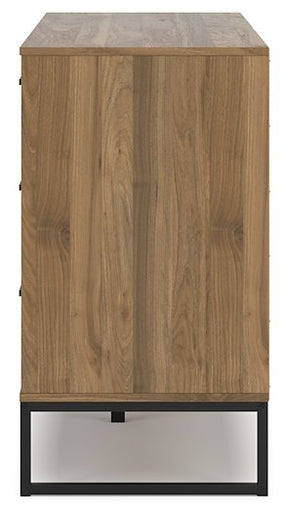 Deanlow Dresser Half Price Furniture