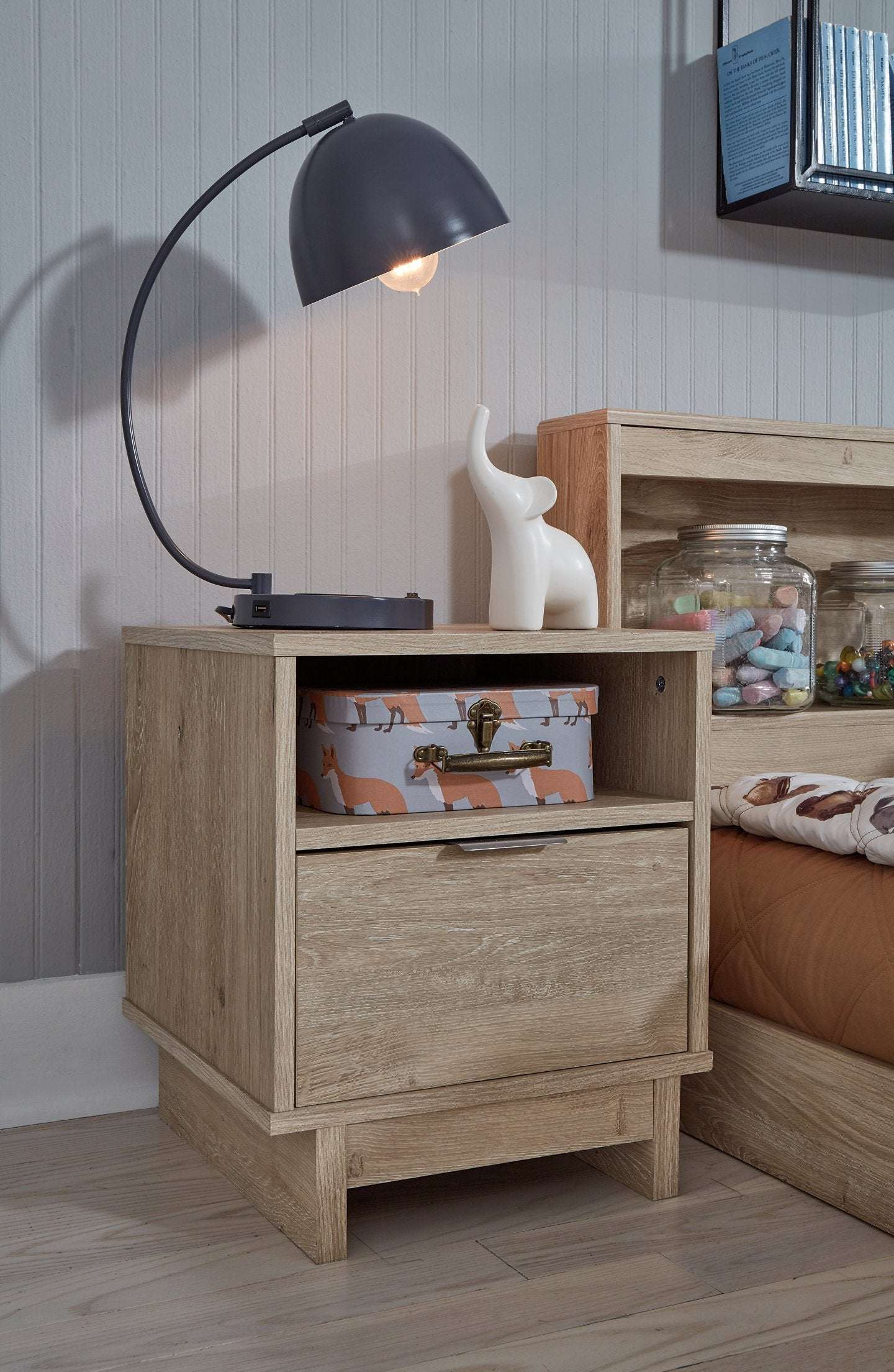 Oliah Nightstand - Half Price Furniture