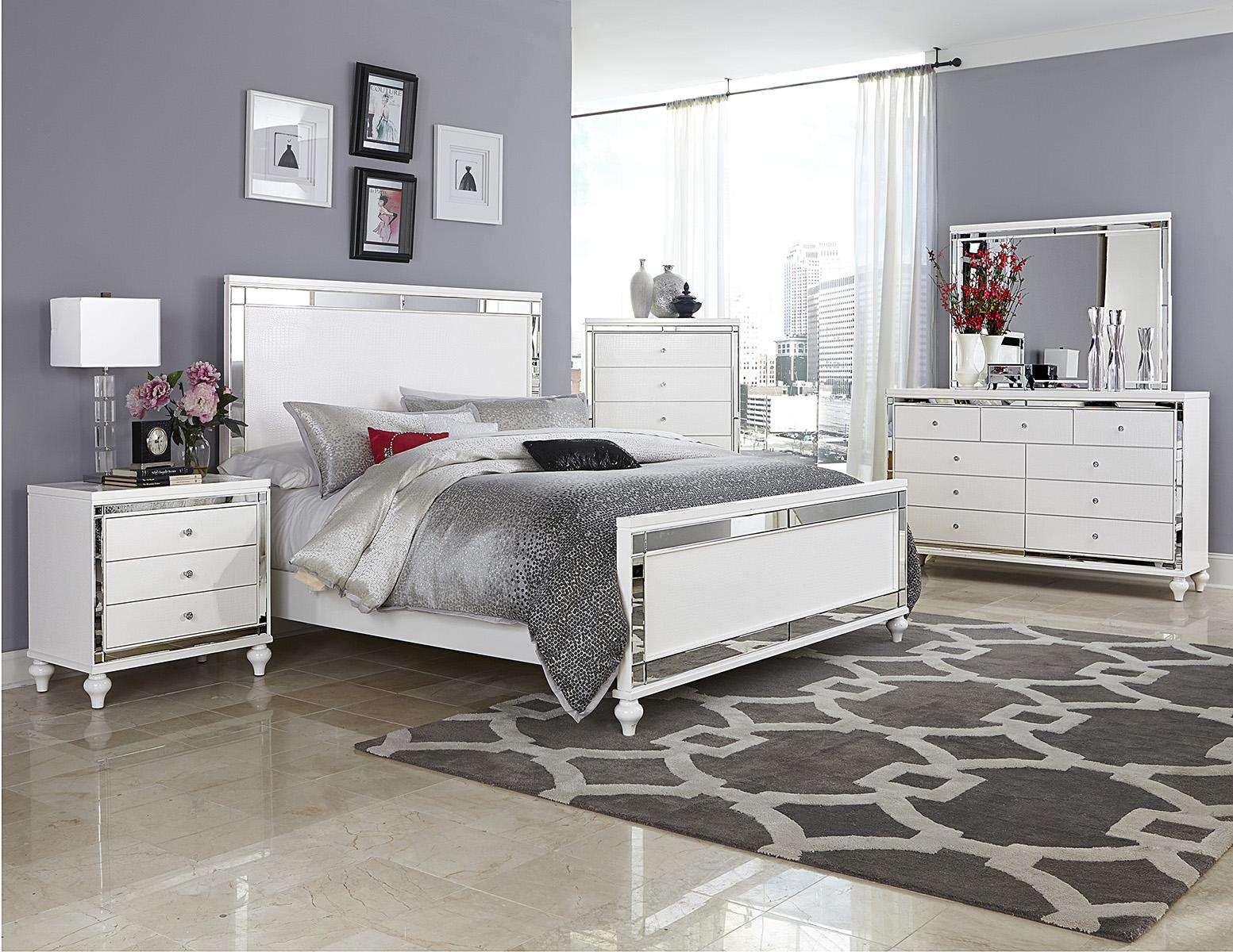 Homelegance Alonza 3 Drawer Nightstand in White 1845-4 - Nightstand - Half Price Furniture