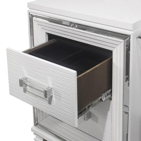 Tamsin (3) Vanity Dresser with Mirror - Mirror - Half Price Furniture