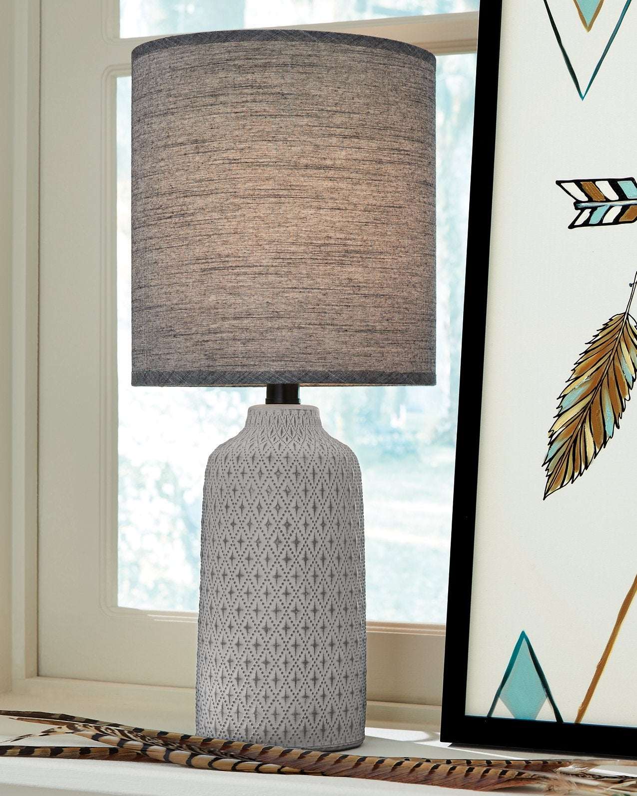 Donnford Lamp Set - Lamp Set - Half Price Furniture