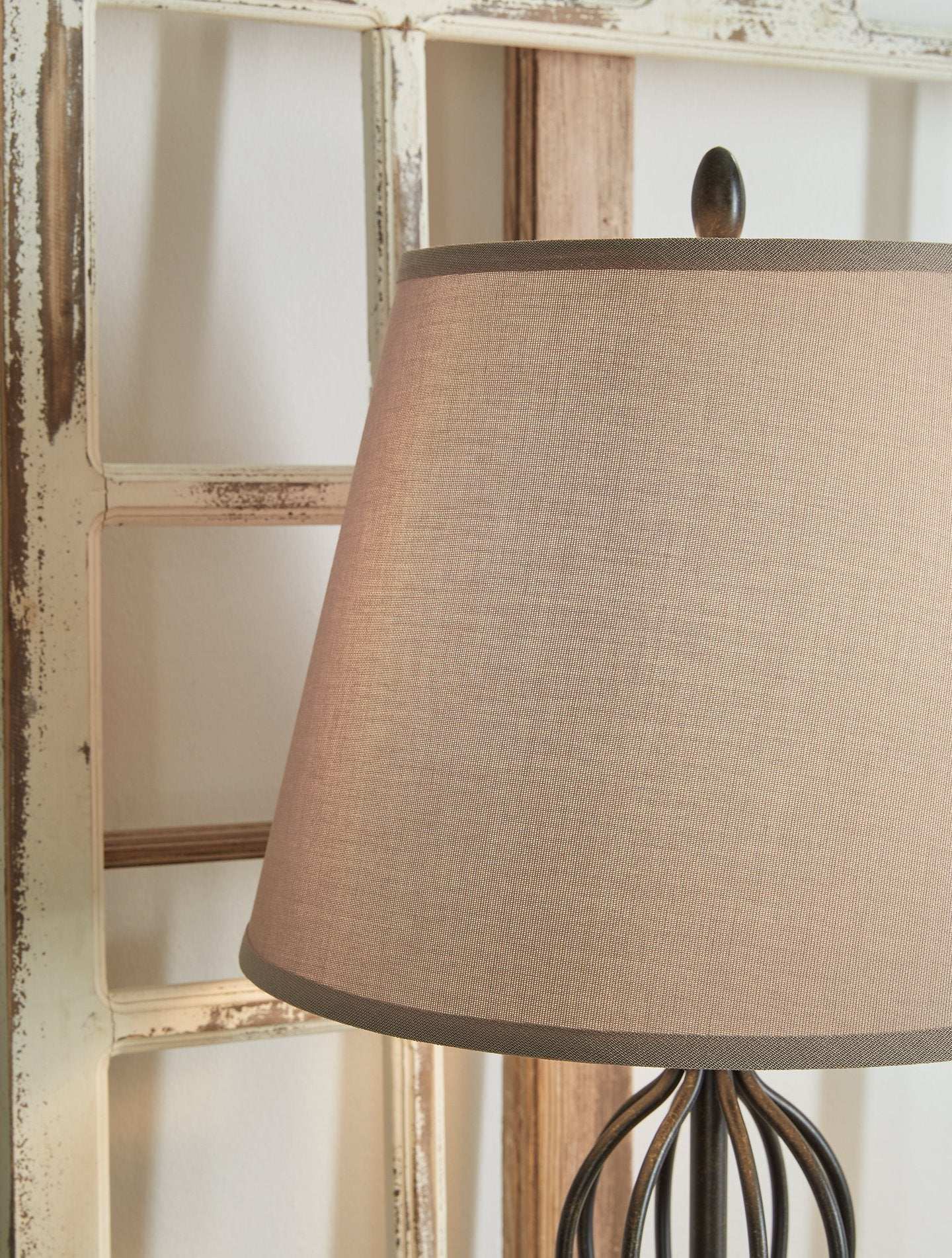Ornawell Table Lamp (Set of 2) Half Price Furniture