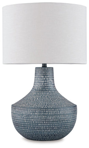 Schylarmont Lamp Set Half Price Furniture