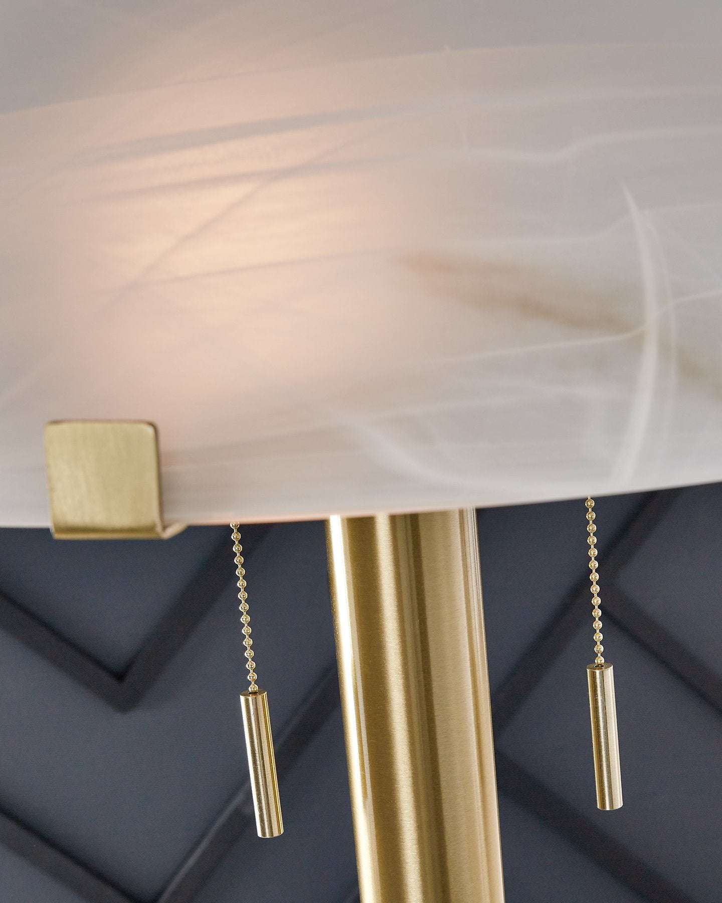 Tobbinsen Floor Lamp - Half Price Furniture