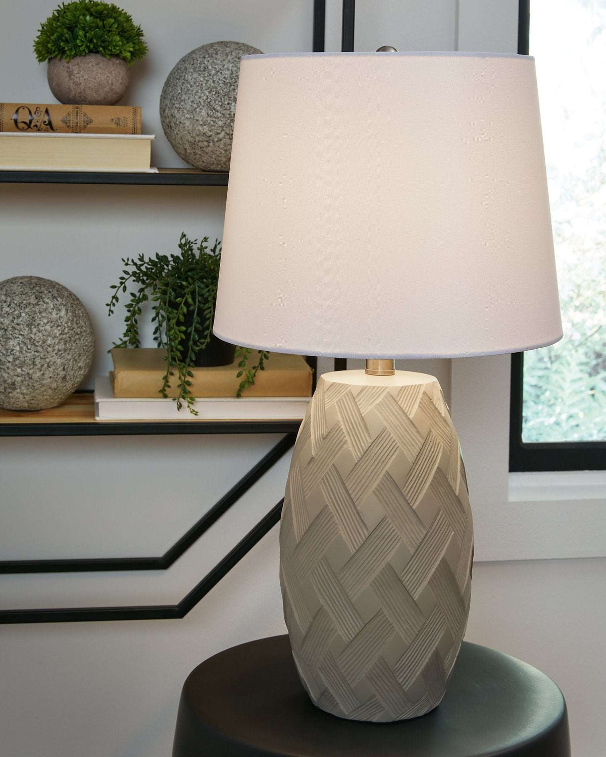 Tamner Table Lamp (Set of 2) - Half Price Furniture