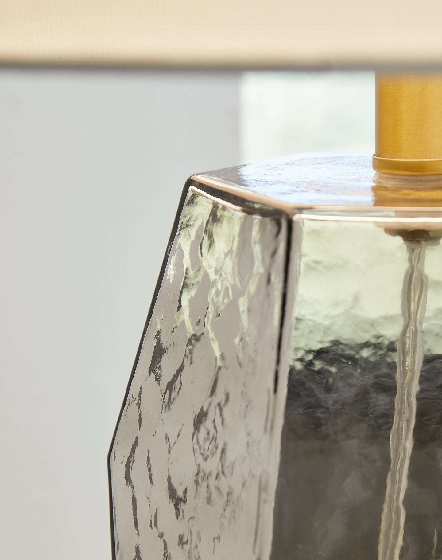Taylow Table Lamp Half Price Furniture