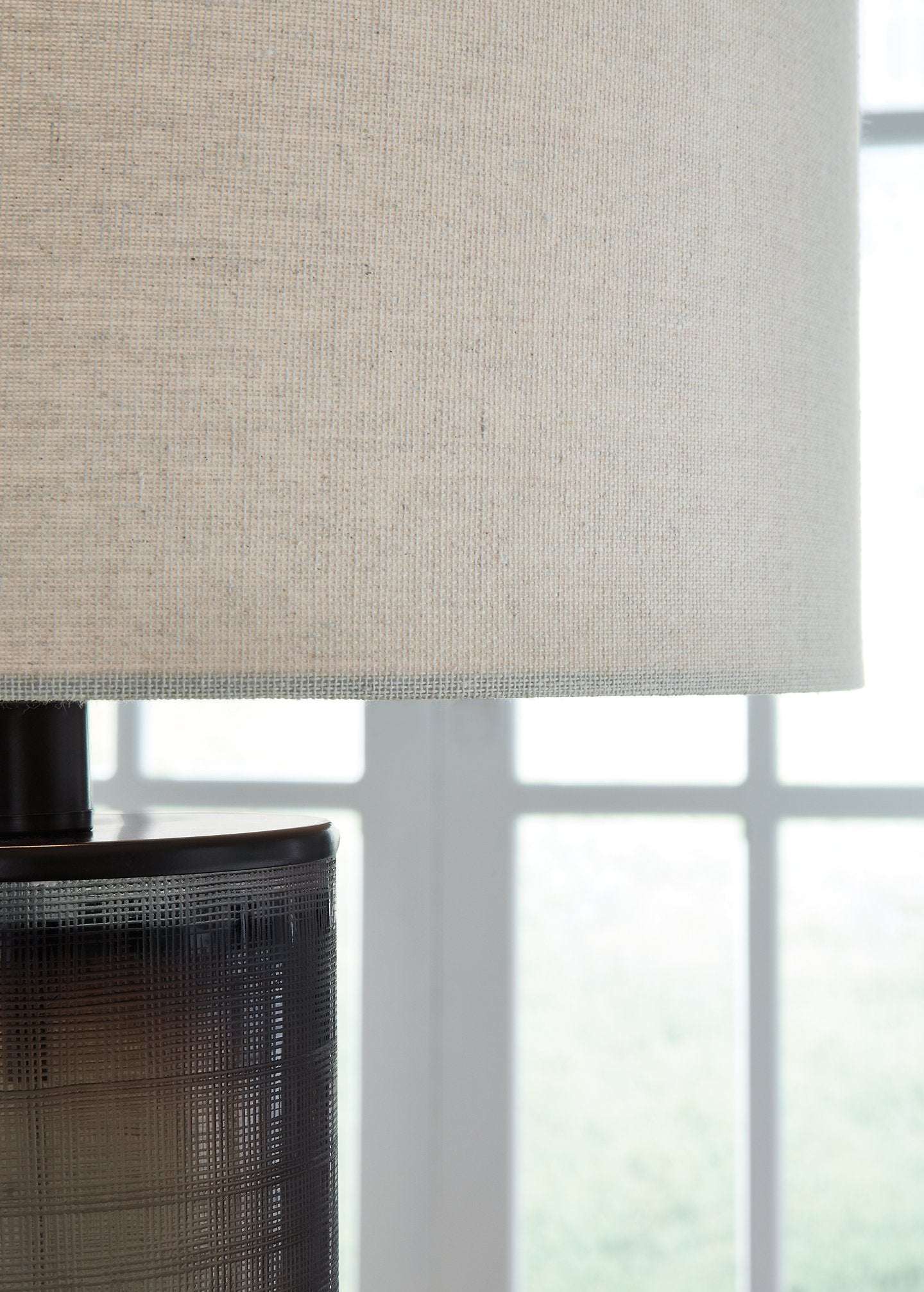 Dingerly Table Lamp - Lamp - Half Price Furniture
