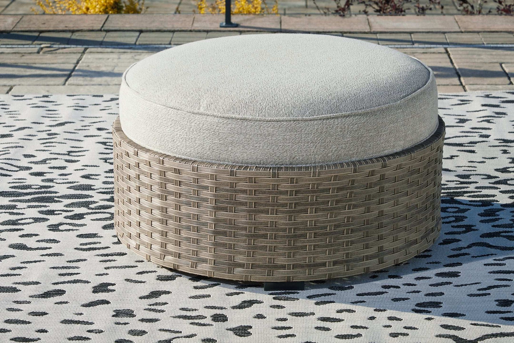 Calworth Outdoor Sectional with Ottoman Half Price Furniture