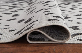 Samya 5'3" x 7'7" Rug - Half Price Furniture