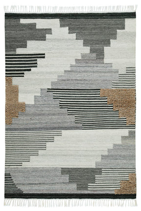 Roxsburg 7'8" x 10' Rug Half Price Furniture